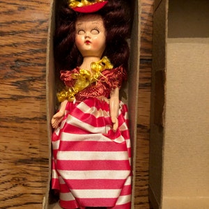 Vintage Colgate Palmolive Peet Sleepy Eye Princess Doll w/box 50s