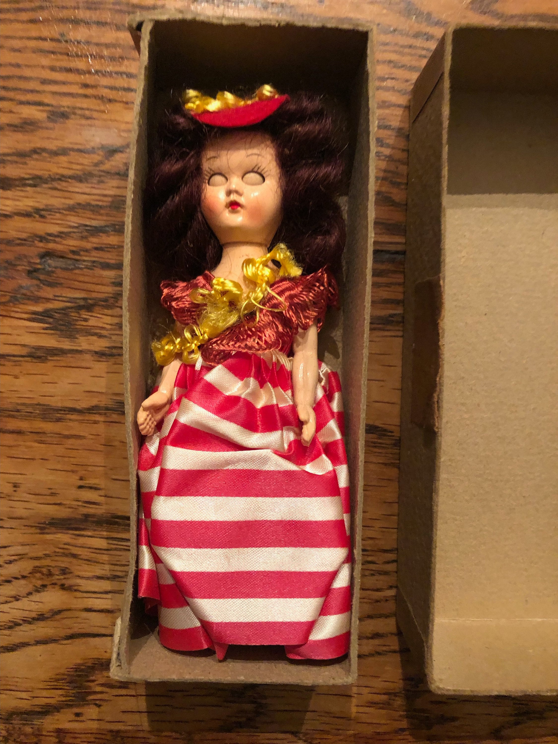Vintage Colgate Palmolive Peet Sleepy Eye Princess Doll W
