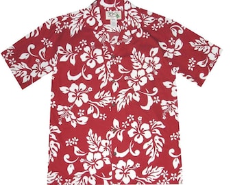 Könnte beinhalten: Rotes, kurzärmeliges Hemd mit einem weißen Hibiskus-Blumenmuster. Das Hemd hat einen Knopfleisten vorne und einen Kragen.