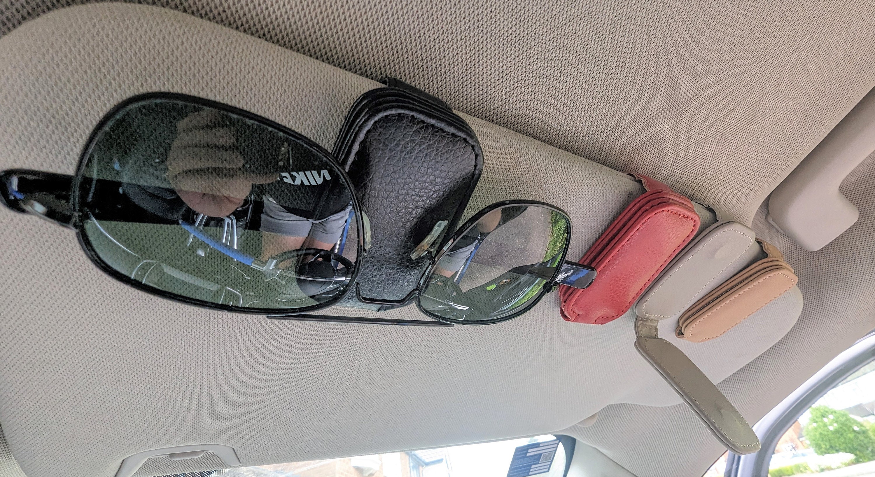 Car visor clip for sunglasses hotsell