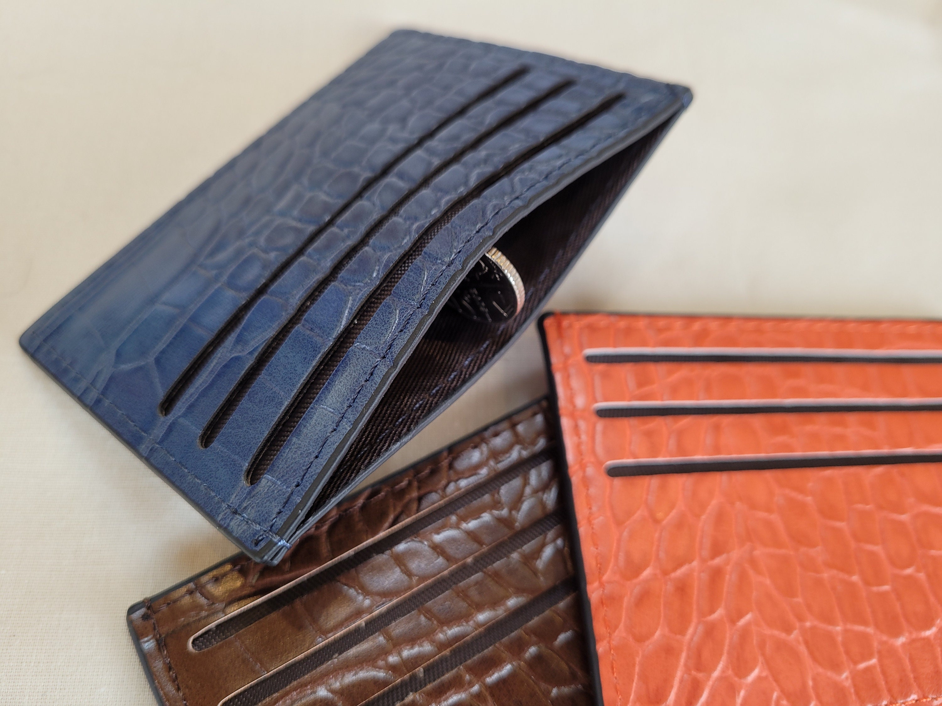 Ocean Blue wallet for man, in alligator – Kiton Europe