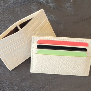 Porta carte bianco, borsetta da sposa in pelle, porta carte sottile color avorio, vera pelle, porta carte di credito color crema, portafoglio sottile, custodia per carte