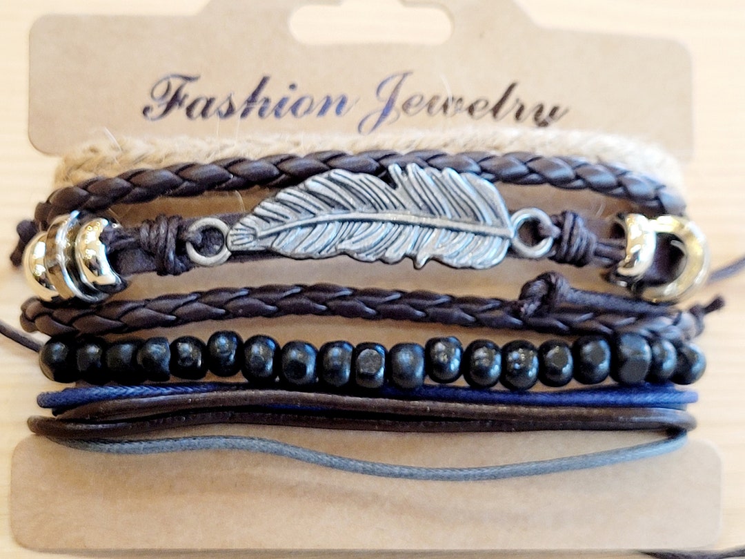 【g.office】メタルビーズ付きレザー編み込みブレスレット g.office】メタルビーズ付きレザー編み込みブレスレット 革 編み