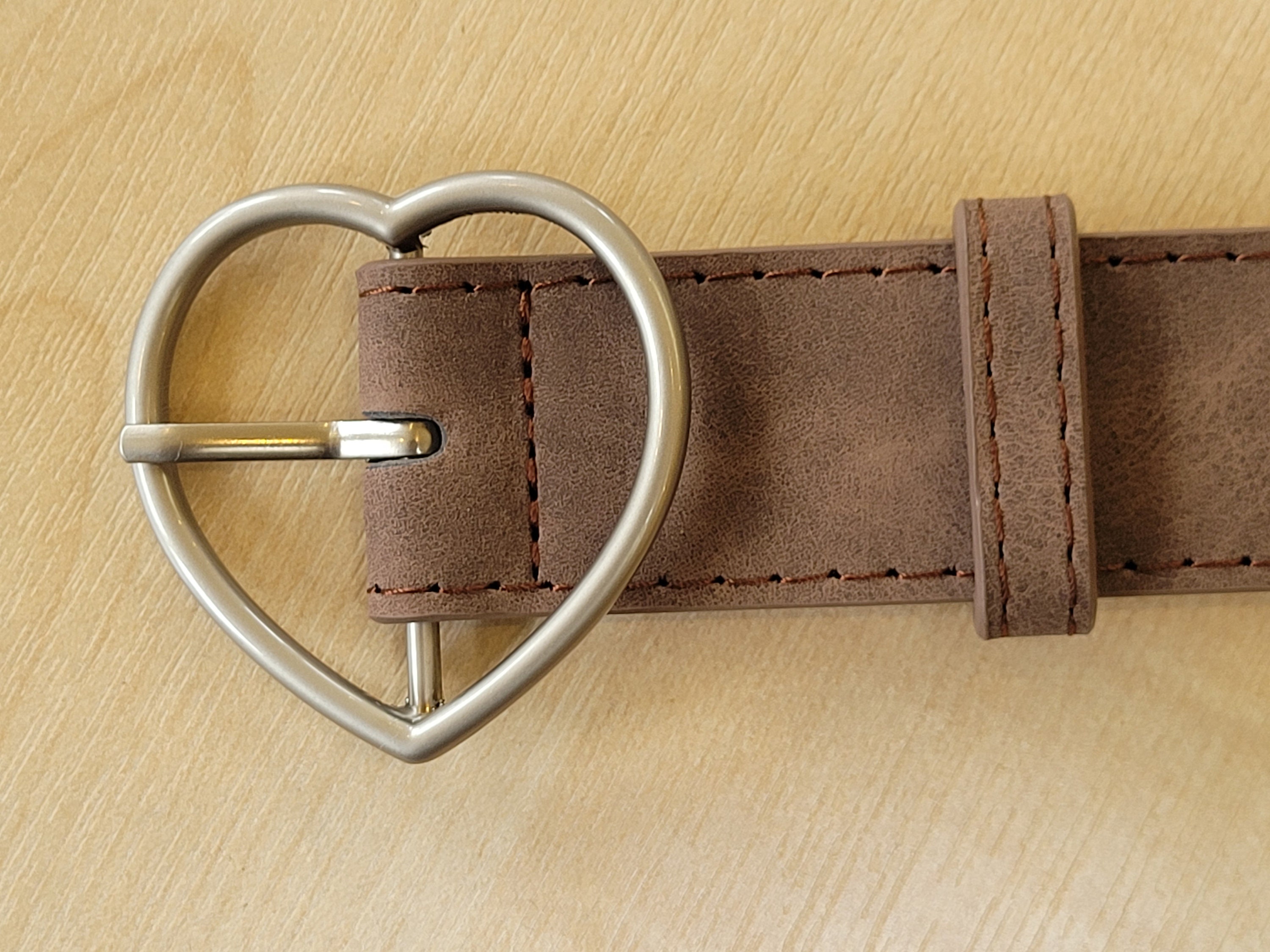 Western Heart Buckle Vegan Leather Belt Heart Buckle Vegan Leather Western Belt – The Lik Boutique main image 3