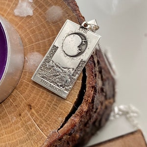 925 Plata de Ley La Luna Tarot Carta Colgante Collar, Collar Espiritual, Collar Simbólico, Regalo para Navidad, Brujería