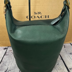 バッグ Rare Vintage Coach Green Duffle Sac XL Vintage Coach Bottle Green Leather Duffle Sac Feed Bag