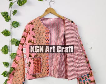 Chaqueta de algodón con patchwork indio hecha a mano, estilo bohemio, acolchada, hecha a mano, con estampado floral de algodón, chaqueta de algodón acolchada con tiras reversibles, para fiestas.
