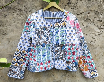 Multi colore bianco cucito a mano Kantha Jacket Coat Patchwork trapuntato fatto a mano indiano Patchwork Kimono Giacche da lavoro patch fatte a mano indiane