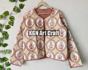 Chaqueta acolchada para mujer, estilo indio vintage con estampado floral, corta, hecha a mano, de algodón, estilo bohemio.