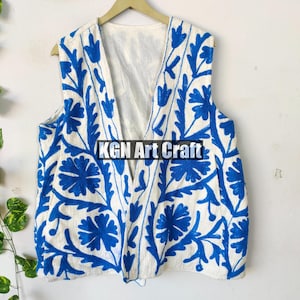 Winter Vest Jacket, Hand Embroidery Suzani Jacket, Womens Coat, Suzani Vest, Unisex Coat, Suzani Short Quilted Jacket