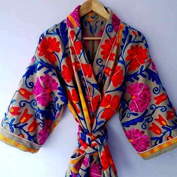 Suzani Hand Embroidered Short Jacket Indian Handmade Kantha Quilt Kimono Jacket Kimono Kantha Quilt Kimono Women Wear Front Side Open Jacket