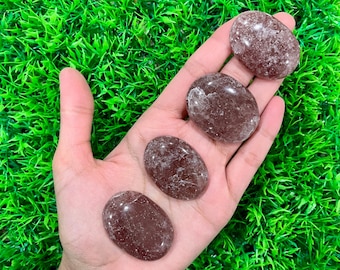 Piedra de preocupación de cuarzo fresa / Piedra de preocupación de chakras de cristal curativo / Piedra de meditación de palma / Piedras de bolsillo / Regalos de piedra de preocupación contra la ansiedad