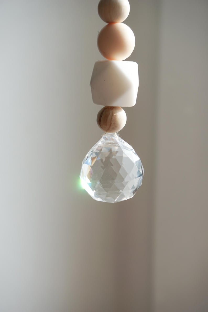 Frühlingsdeko Sonnenfänger | Fensterdeko | Achtsamkeit Geschenk | Sun Catcher | Hygge | Skandi Look | Yoga | spirituelles Geschenk 画像 5
