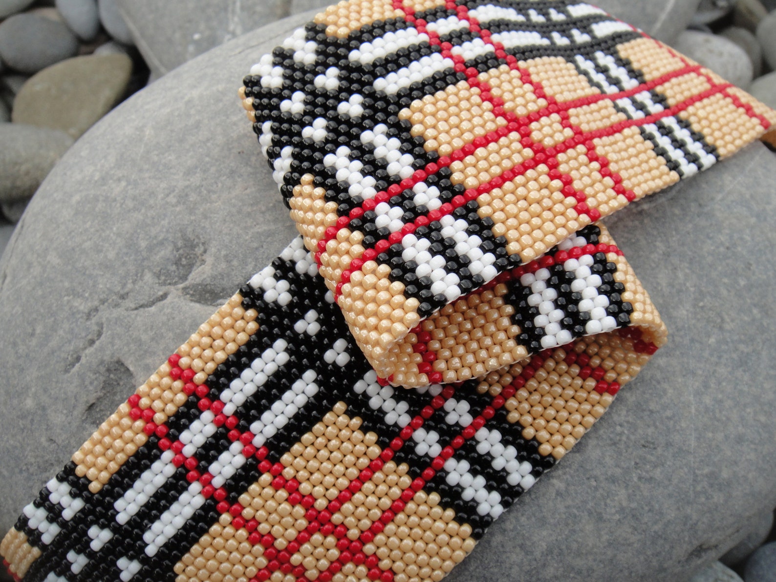 Beaded tie Traditional style Natural stone tie Office tie | Etsy