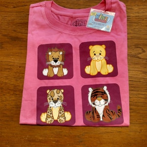 Webkinz Childs T-Shirt, Kinz Clothes, Brand New With Feature Code ( LARGE )