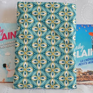 Quilted pocket book pouch - Book cover - Book case - Geometric patterns