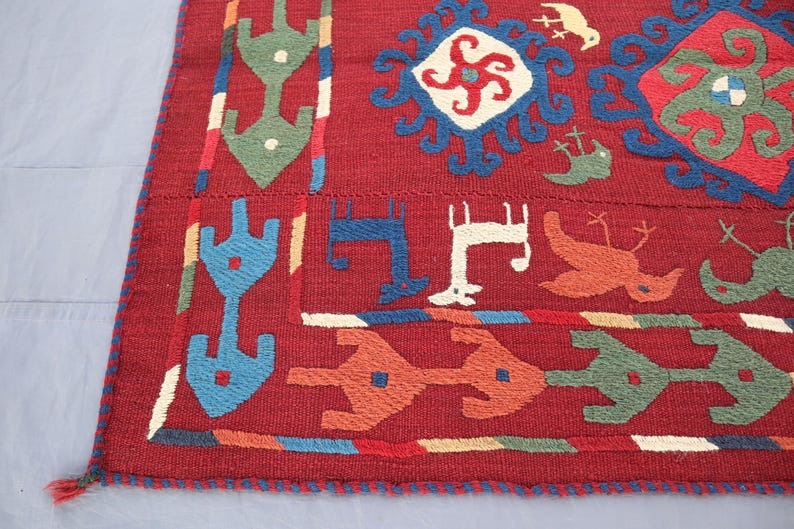 Arazzo Suzani da parete 5'1x5'7 Ft - Decorazione per soggiorno - Copritavolo Suzani ricamato, copriletto fatto a mano, arazzo da parete Suzani colorato immagine 3