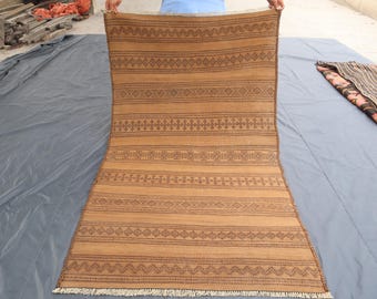 Antiek vervaagd soumak kelim 4 x 6, tribal vintage kelim tapijt, 3'7 x 6,0 kelim, rustiek rode vintage kelim, authentiek vintage tapijt, boho kelim