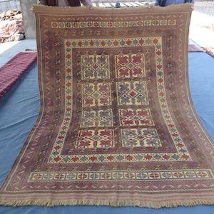 6&#39;4x8 ft Faded Vintage Sumak Kilim Rug Afghan Handmade Wool Rug- Collector&#39;s Piece Rug- Geometric Rug- Turkmen Tribal Rug- Dining Table Rug