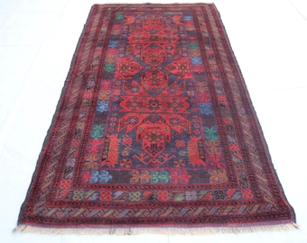 4x7'4フィートのヴィンテージアフガンバルーチラグ - 幾何学的な