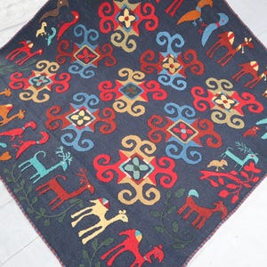 5.5x5.5 ft Unique Vintage Suzani Rug/ Handmade Wool Rug/ Rare Hand-Stitched Needle Worked Suzani Throw/ Bohemian Boho Rug/ Rare Find Throw