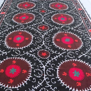 9x12 ft Large Black Red Suzani Silk Textile, Uzbek Hand Embroidered Suzani Bedspread, Dining Table Covers, Wall Decor Art, Antique Tapestry