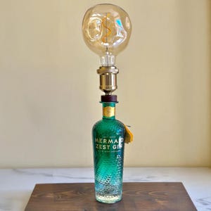 Lampada da scrivania Mermaid Zest Gin Green Bottle - Bottiglia in edizione limitata, luce notturna, regalo stravagante