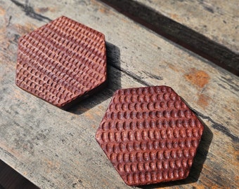 Handcarved Magnetic Hexagon Wood Coasters - Unique Wooden Coaster Set with Magnets for Stylish Home Decor & Quirky Gift Idea