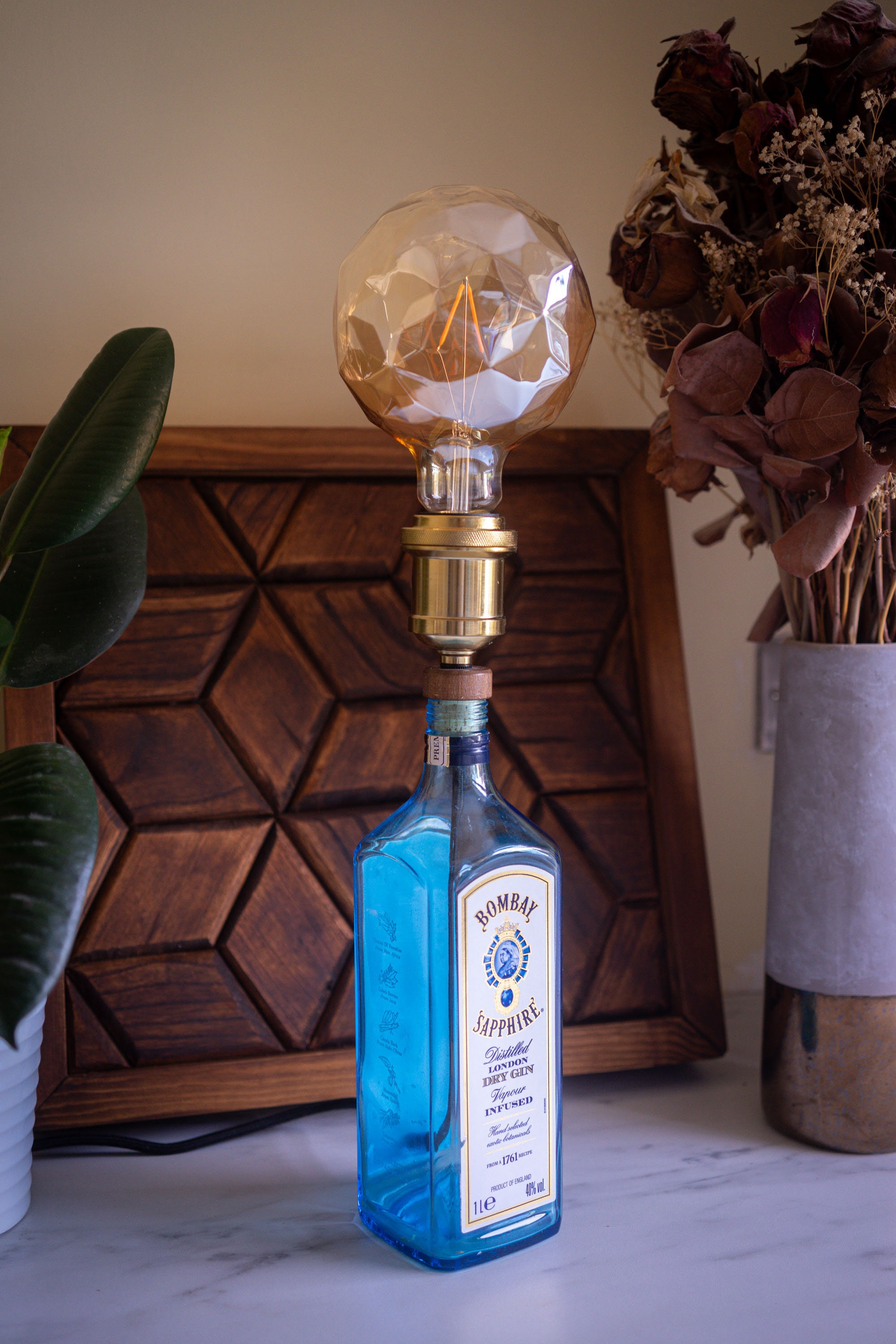 BOMBAY SAPPHIRE ディスプレイボトル型 スタンドライト il_fullxfull.5053718914_rtaf.jpg