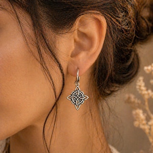 Pendientes de nudo celta de plata | Pendientes de nudo celta | Pendientes de nudo de bruja | Pendientes de aro de acero inoxidable