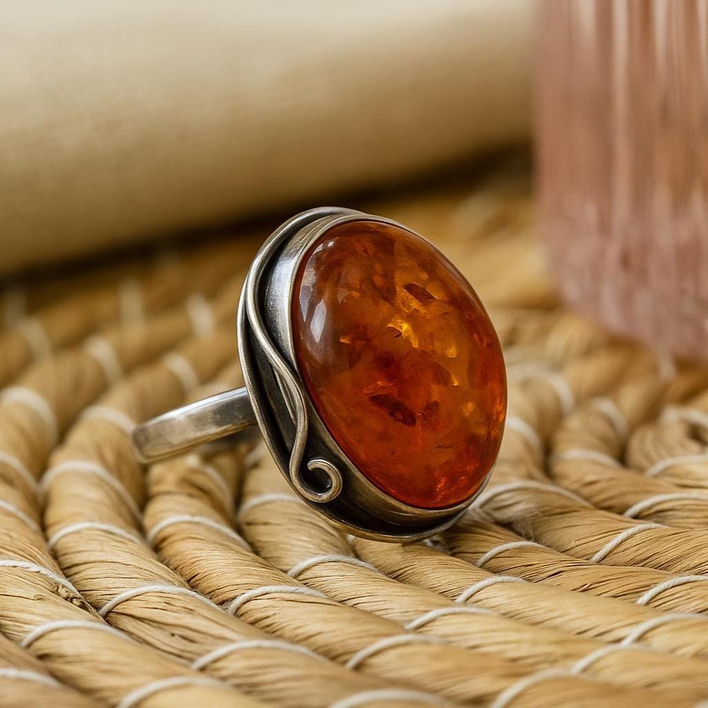Bague Vintage En Ambre Vert – Taille 55 – Bijou Fantaisie – Occasion