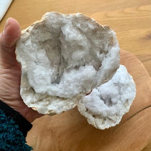 large rock crystal geode, gift for her, stone recharging, decoration