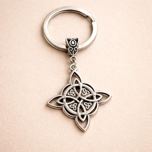 Porte-clé nœud celtique | Talisman de protection | Cadeau spirituel | Porte-bonheur celtique | Witch gift | Celtic knot keychain