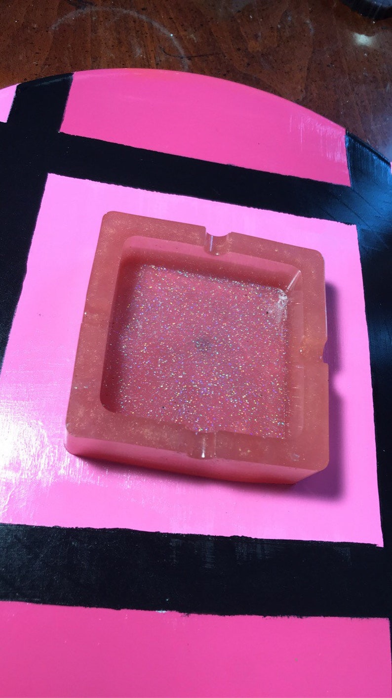 Pink Glam Ashtray Pink Glam Ashtray