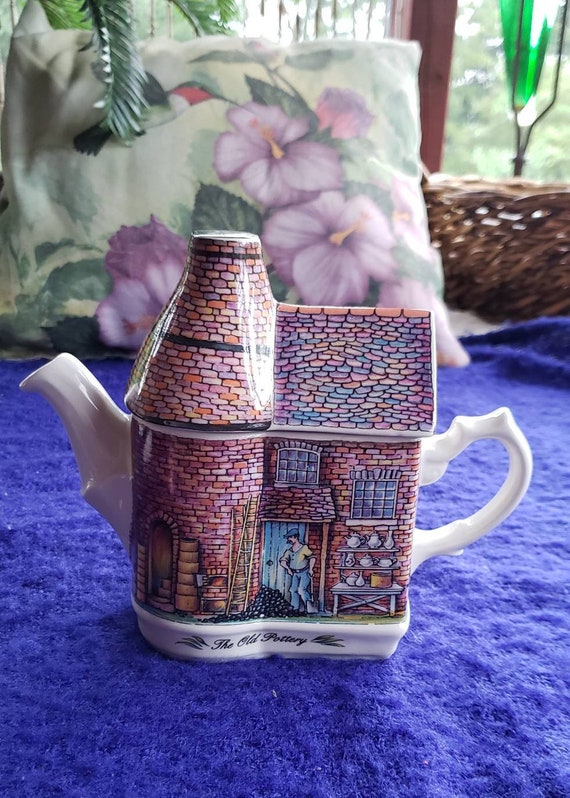 Mid Century Modern James Sadler Brick Building Tea Pot "The Old Pottery" Country Crafts Collection in New Condition Staffordshire England