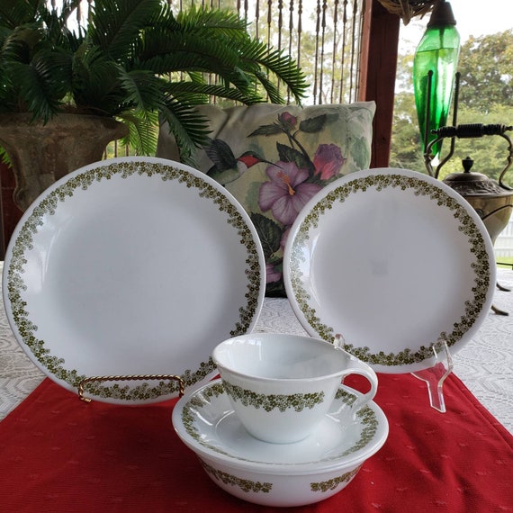 Paula Deen Traditional Porcelain 10-Piece Set Review - Will You Buy?