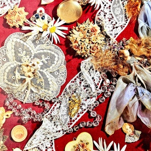 Victorian Theme. 1990s Vintage Decorative Craft Paper Piece for Scrapbooking, Paper Craft, Card Making