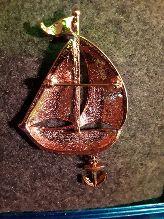 Vintage Signed Avon Sailboat Brooch - image 2