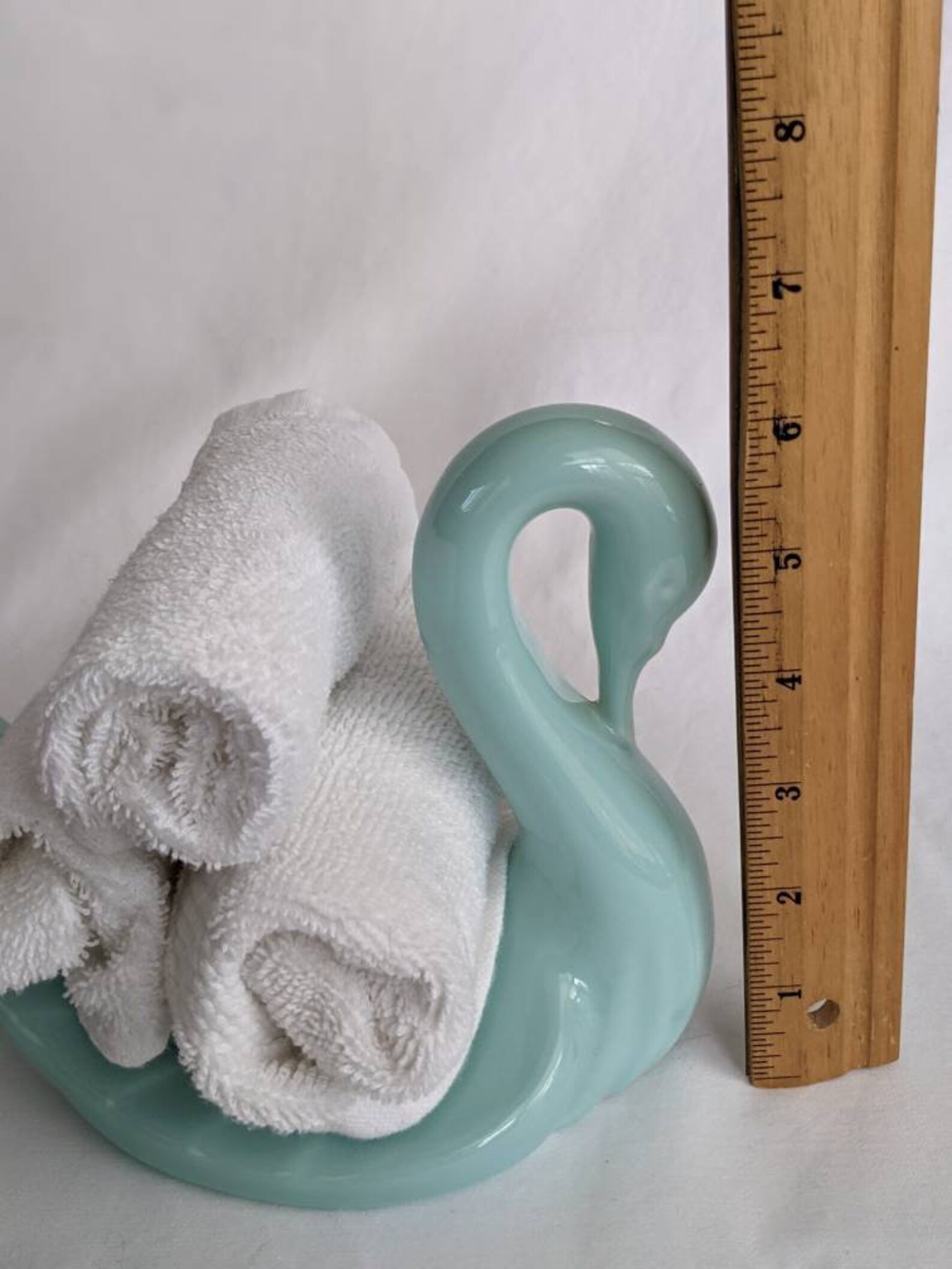 VINTAGE Ceramic Swan Hand Towel Holder for Your Guests Etsy UK