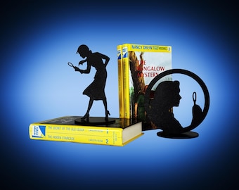 Nancy Drew Silhouette Decor Custom Gift Set | Book Swag | Library | Bookish Gift | Reading | 3D Printed | Book Nook | Mini Stand | Miniverse