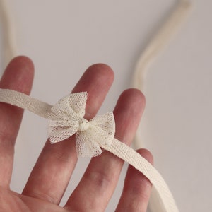 Ivory little bow newborn headband Newborn tieback Small bow baby girl photo shoot Tulle headband fot newborn photography Small delicate bow
