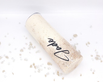 Vaso personalizado con purpurina, taza personalizada con purpurina dorada crema con pajita y tapa. Regalo personalizado.