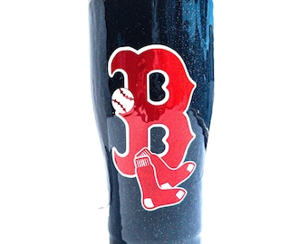 Vaso personalizado de los Boston Red Sox, taza de béisbol personalizada con pajita y tapa disponible en tamaños de 30, 20, 14 y 12 oz. Regalo personalizado
