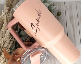 Personalized Pink Bling Rhinestone Tumbler Cup with Handle. 40oz Insulated Tumbler with Handle, Straw and Lid. Custom Personalized Gifts.