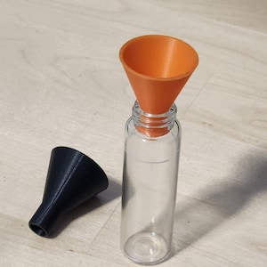 Hanna Dry Reagent Funnels