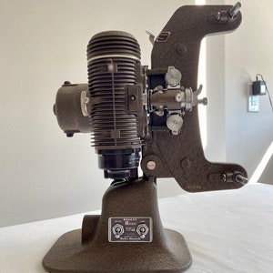 Bell & Howell 手動ダブルフィーチャー映画プロジェクター 1640