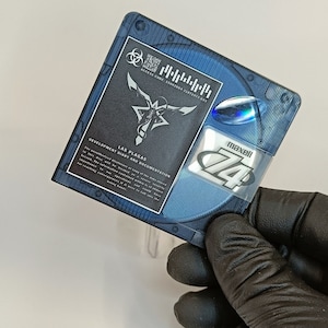 Resident Evil - Umbrella Corporation - Las Plagas Project MO Disk - Mini Disc Prop - Coleccionable hecho a mano