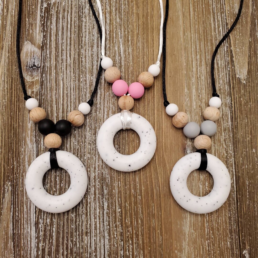 The Izzy Nursing Necklace Silicone Bead Necklace Sensory Etsy