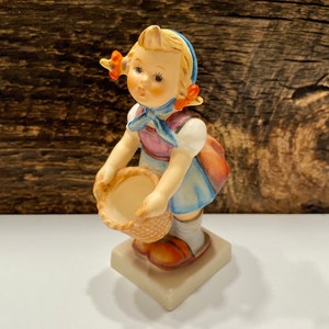 Vintage 1970s 'Little Helper' Hummel Figurine, 73 Hummel, Vintage Hummel Statue, Collectible Girl Figurine, Girl with Basket Figurine