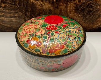 Vintage Paper Mache Trinket Box: Floral Design, Gold Gilt Outline